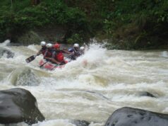 Menguji Nyali Di Ciberang Menguji Nyali Di Ciberang