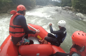 Pengalaman Pertama Kali Arung Jeram di Banten Rafting Ciberang Pengalaman Pertama Kali Arung Jeram di Banten Rafting Ciberang