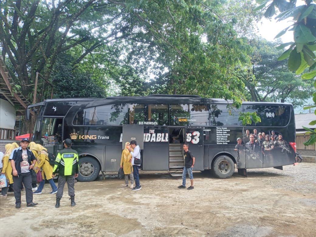 Frequently Asked Questions (FAQs) 1 Lokasi parkir di lokasi start rafting