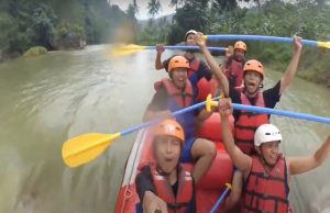 Menaklukkan Jeram Ciberang: Petualangan Seru Bersama Mldthree di Lebak, Banten Mldthree Rafting Di Ciberang Lebak Banten